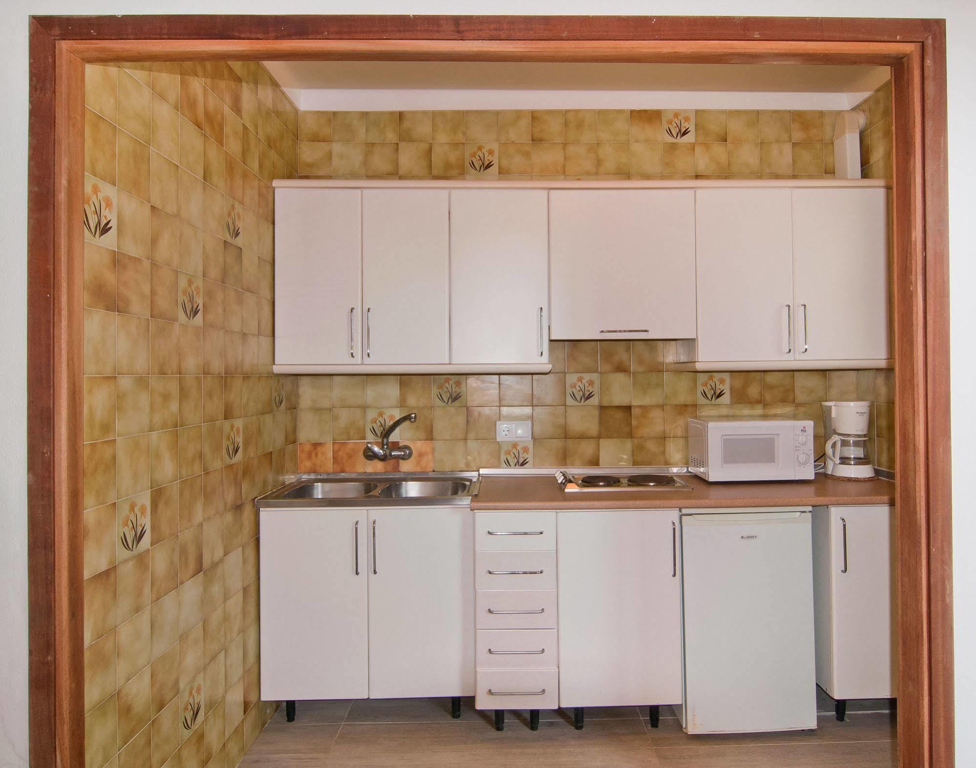 Apartamentos Estanques Colonia de Sant Jordi Eksteriør billede
